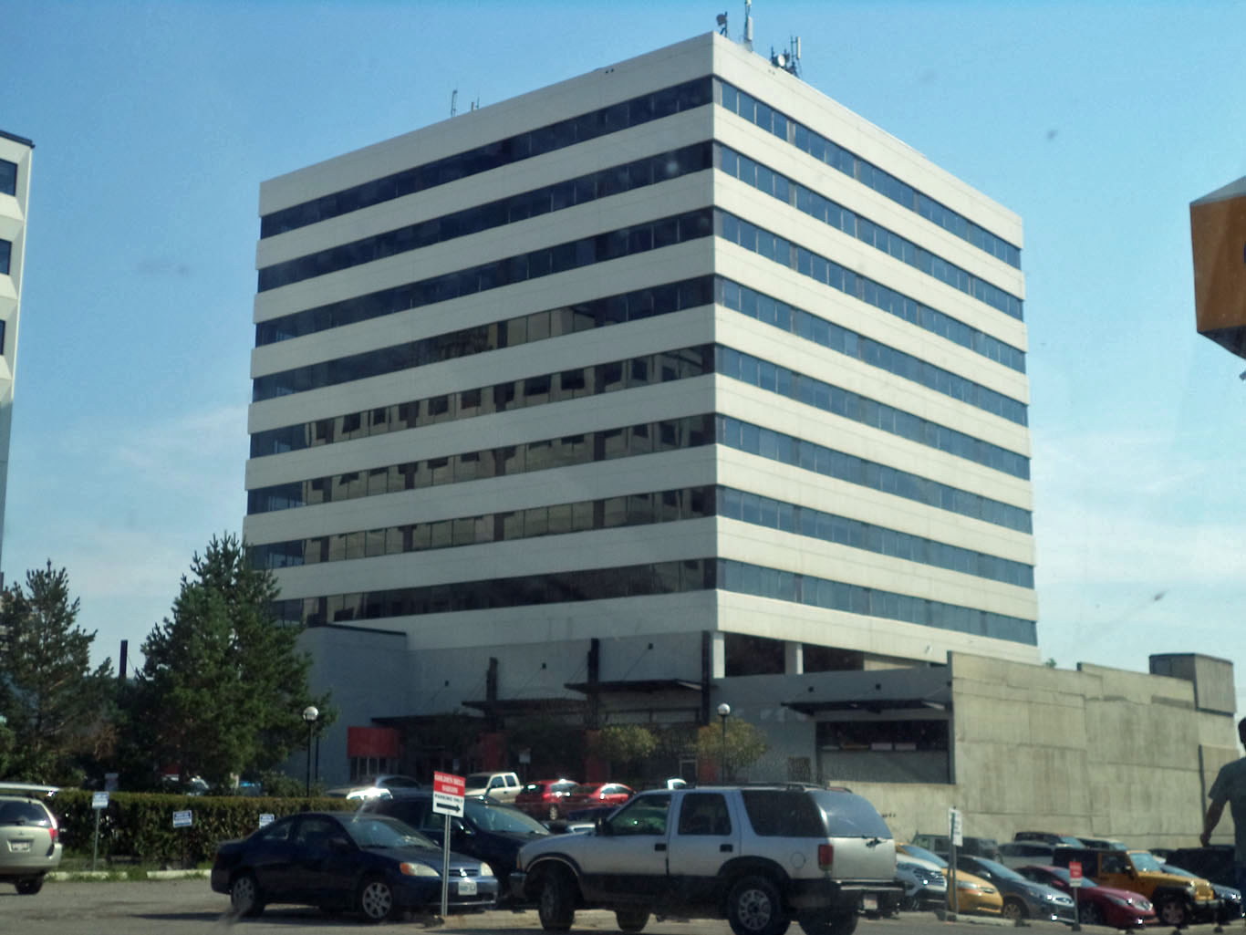 Regus - 5940 Macleod trail